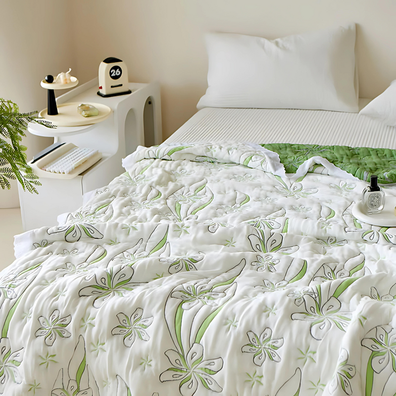 Bamboo Fibre Fresh Style Floral Blanket