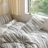 Soft Stripe and Tassel Quilt Set | 3pcs