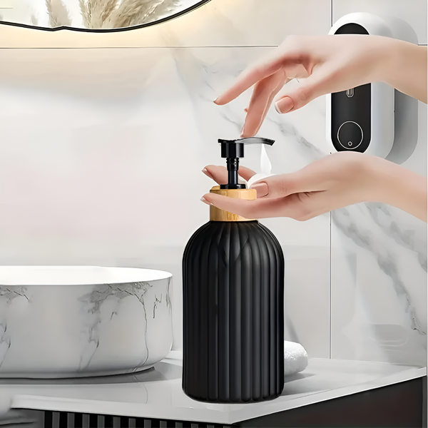 Minimalist Bamboo Pump Soap Dispenser