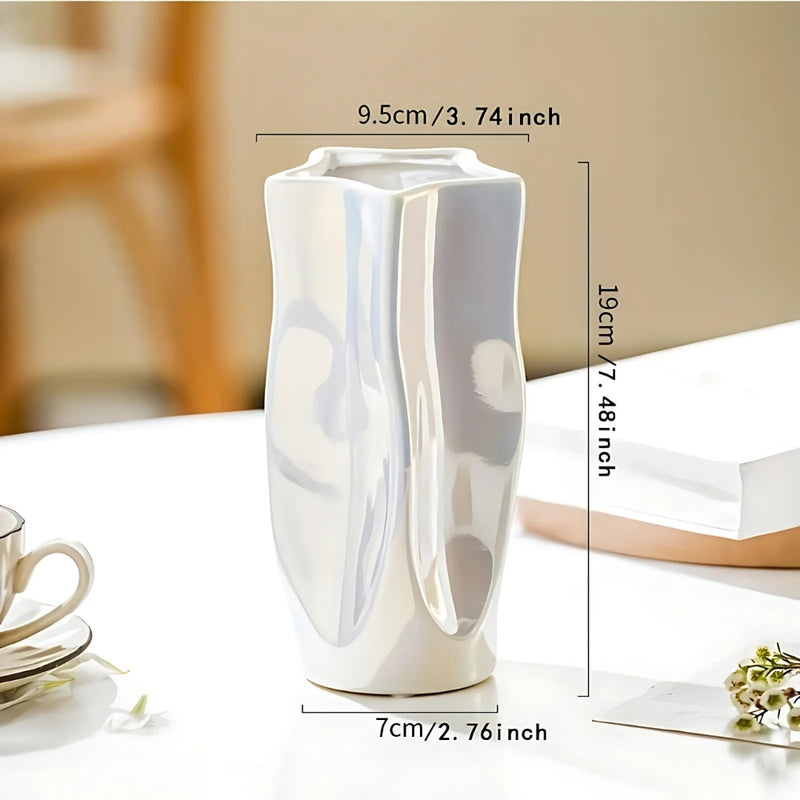 Nova Minimalist Ceramic Flower Vase
